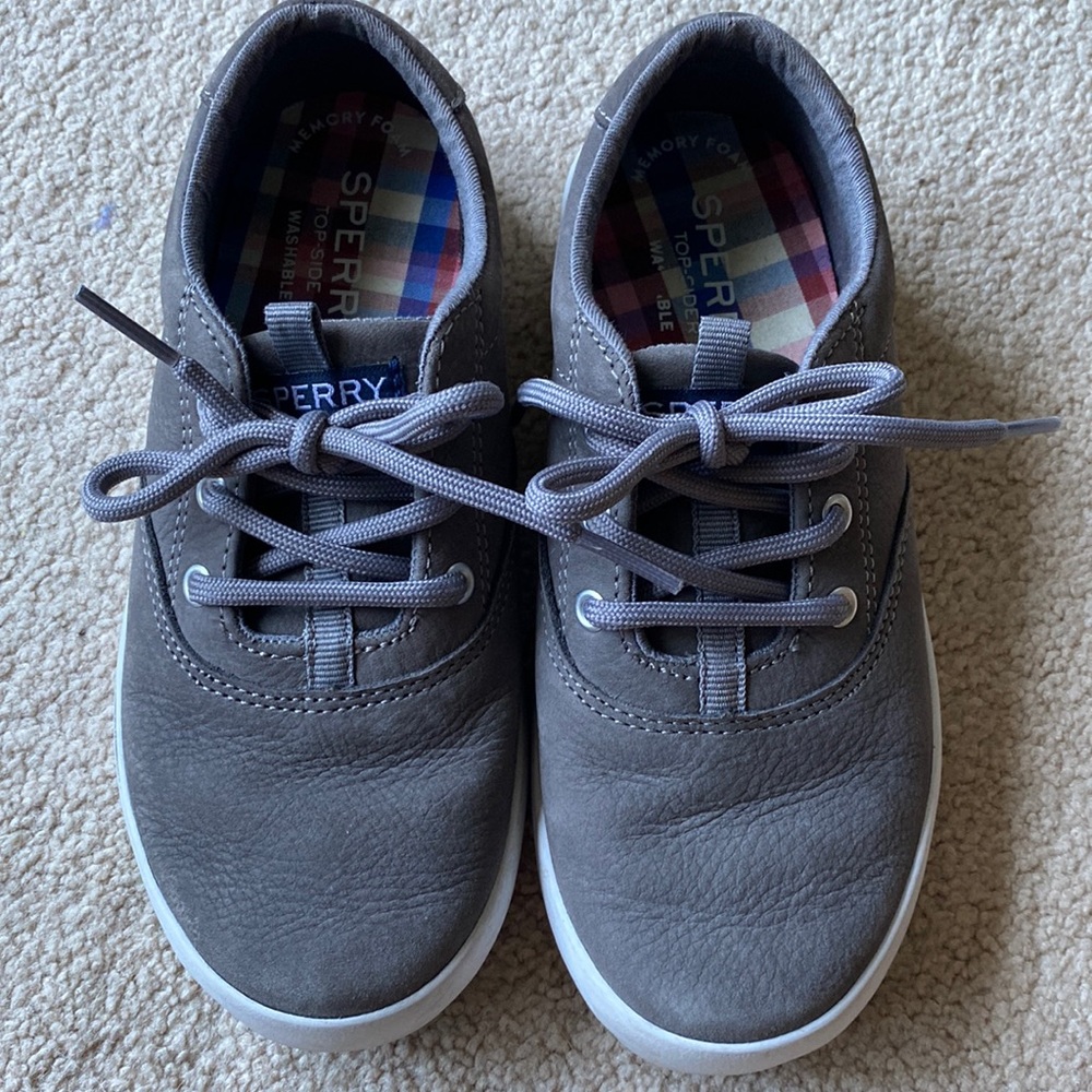 Boys Sperry Leather Dress Sneaker